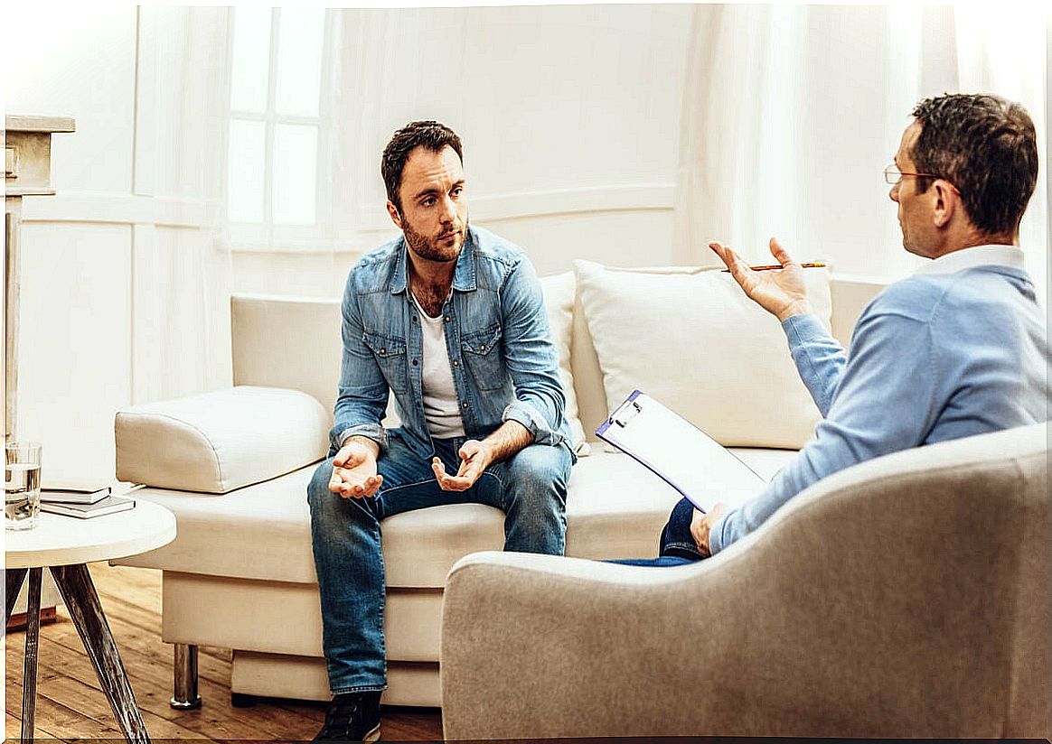 Psychologist explaining therapy concepts to patient