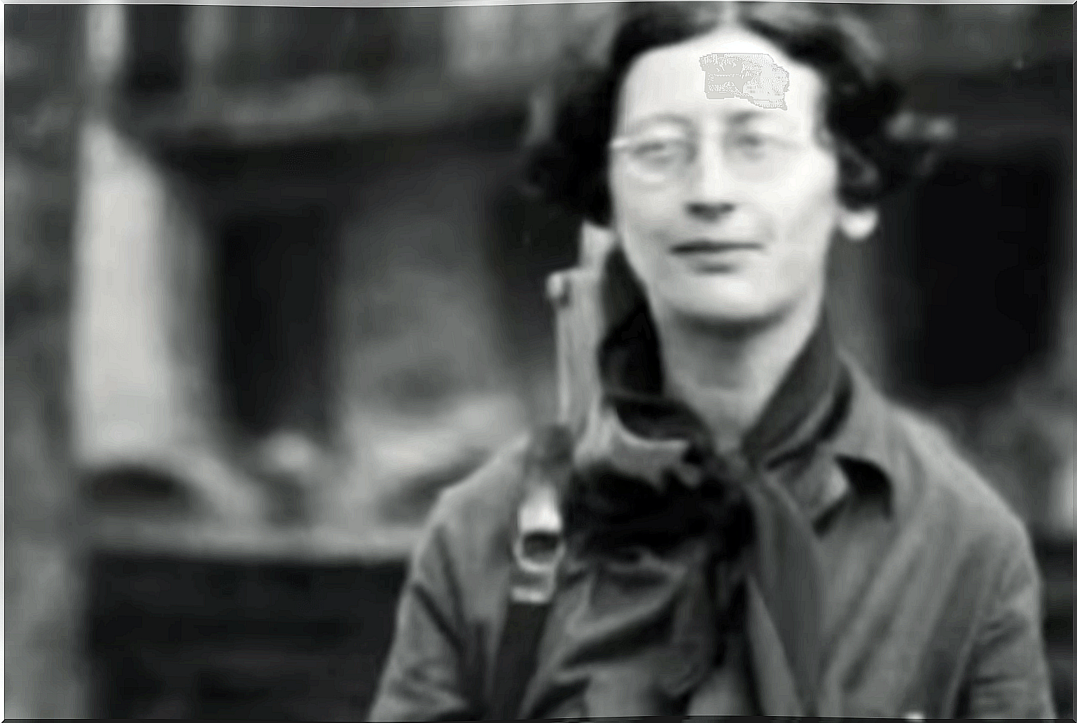 Simone Weil on the street